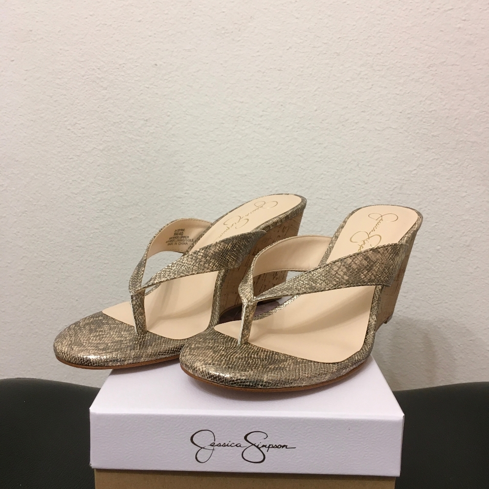 Womens Sandal gold snakeskin